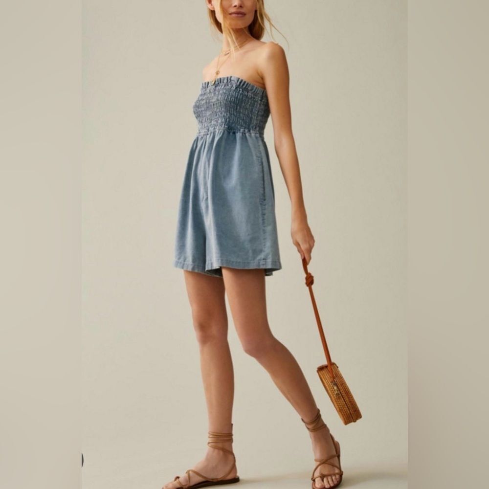 Pilcro Smocked Romper - Picture 3 of 10